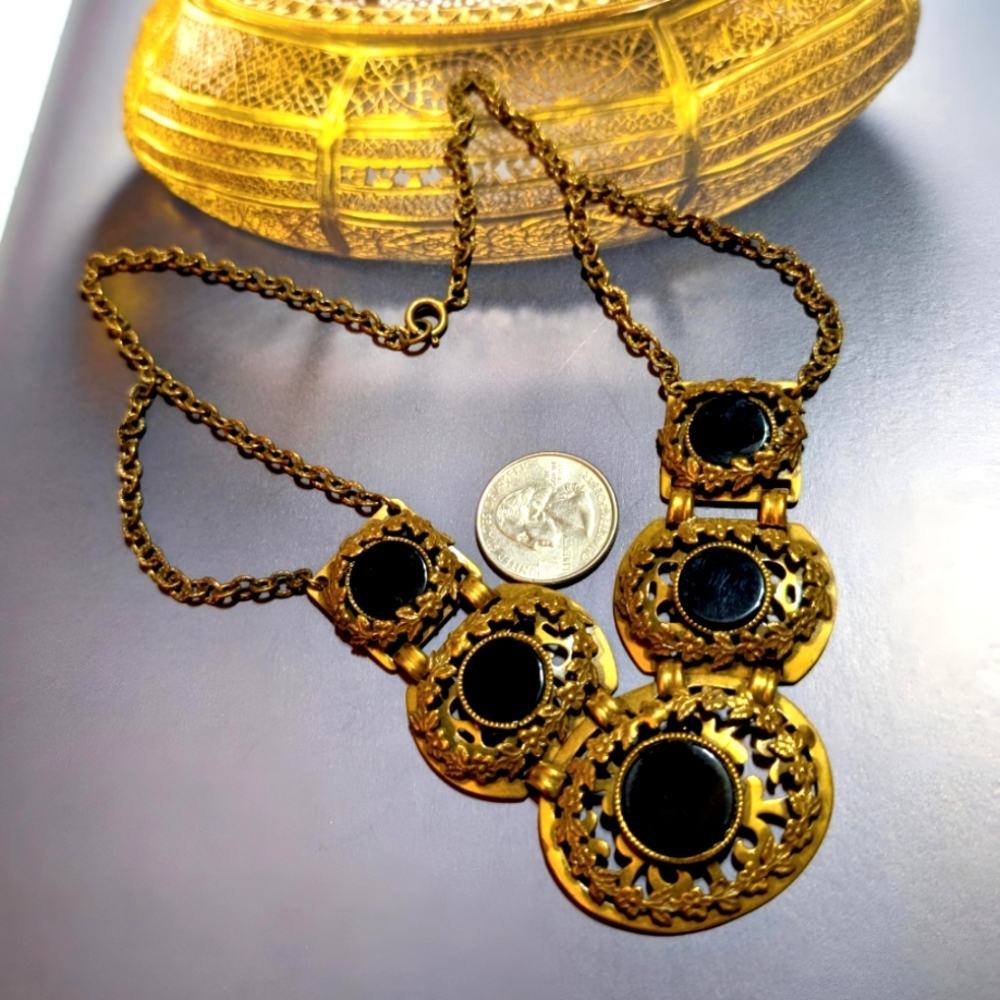 Victorian Mourning Onyx Forget Me Not Wreath Necklace ~ Antique - Picture 3 of 7